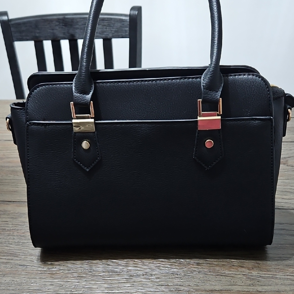 Elegant Black Handbag